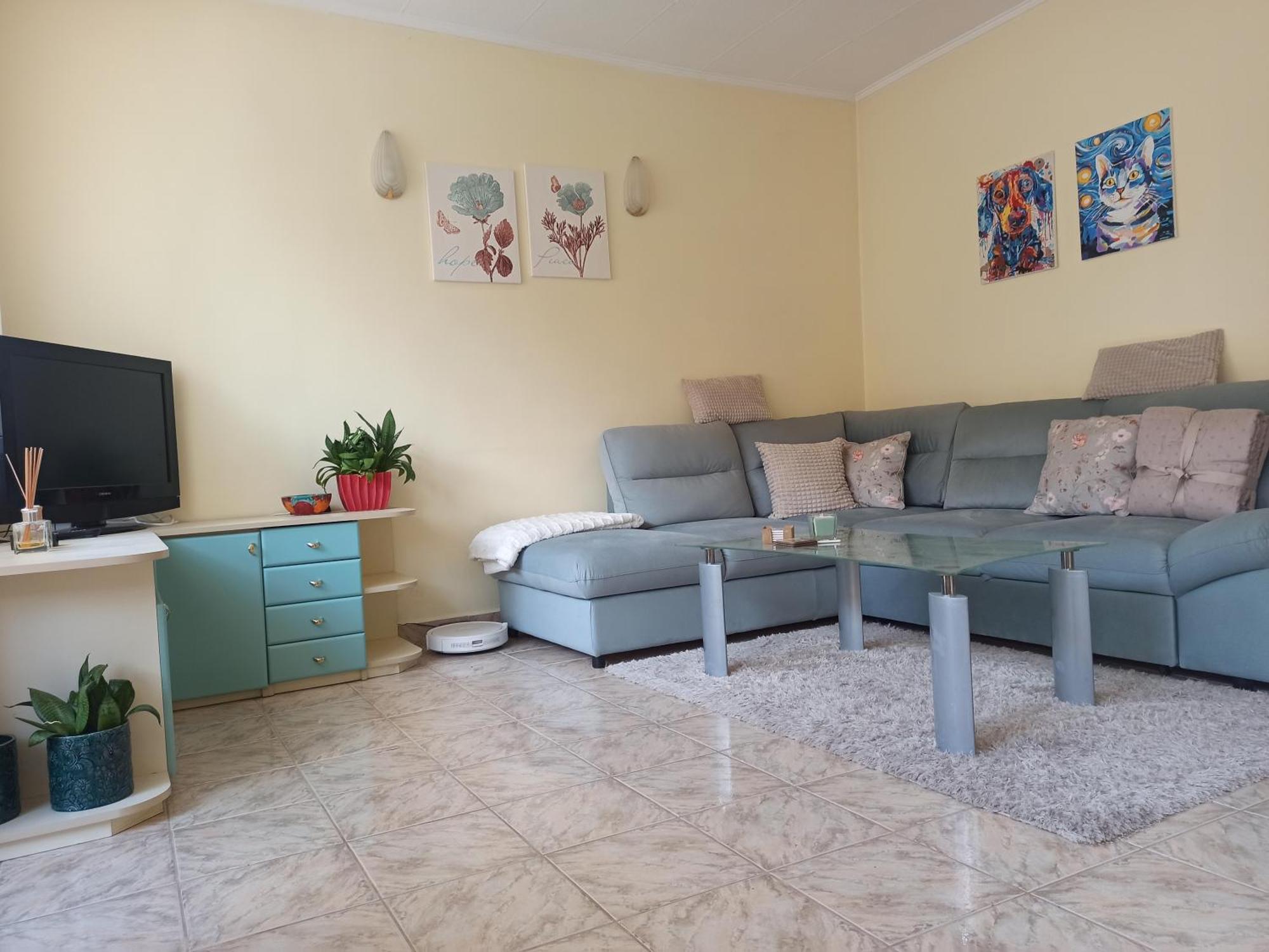 Apartment Maddie Teteven Luaran gambar
