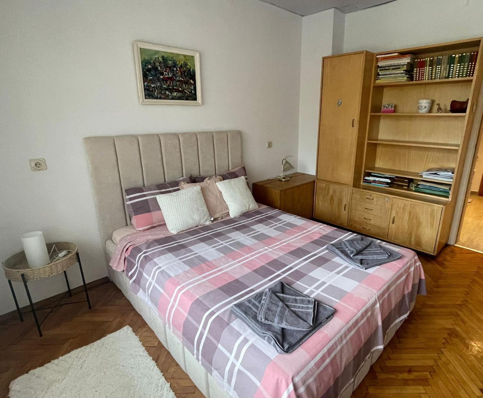 Apartment Maddie Teteven Luaran gambar